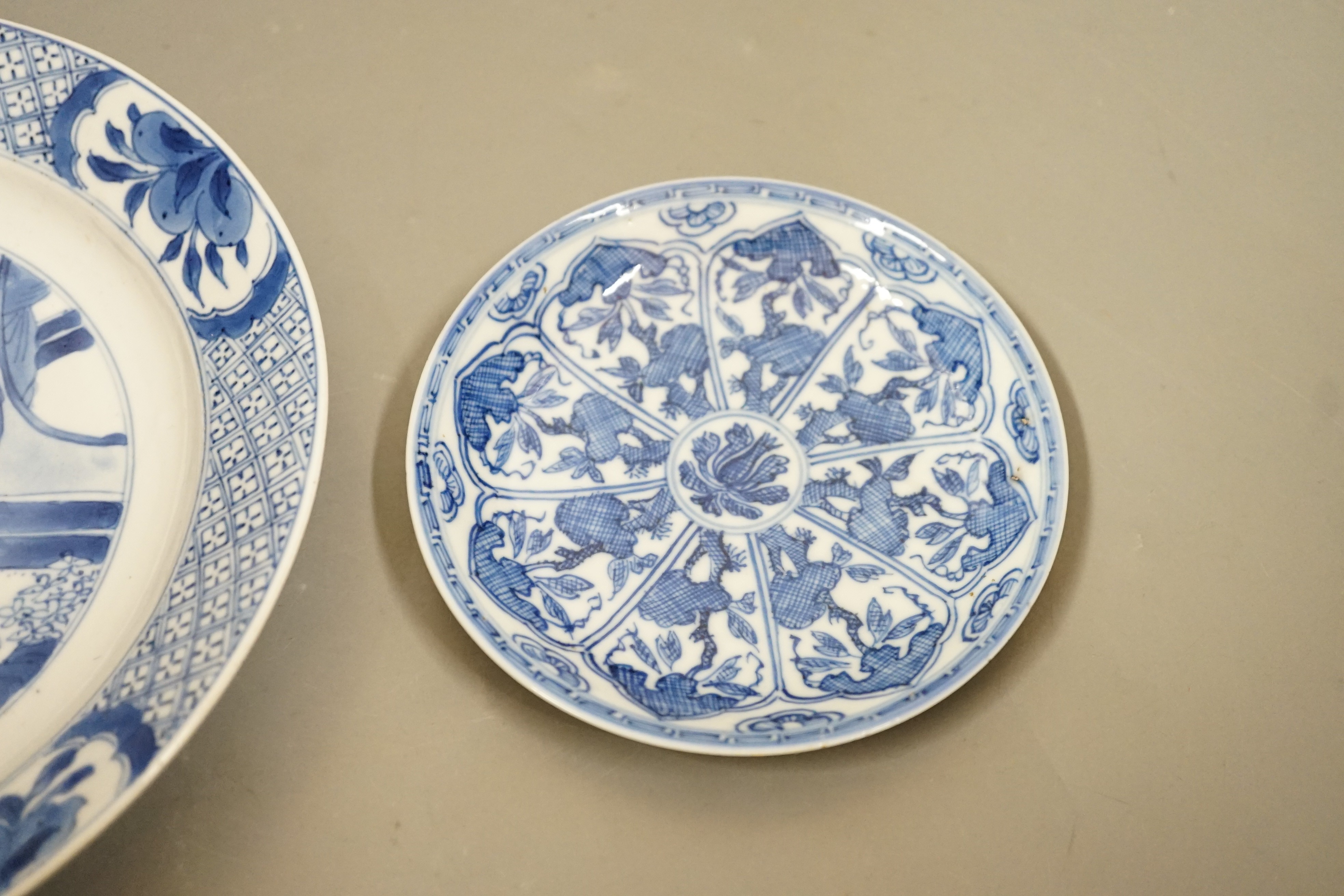 A pair of Chinese dragon dishes, a Kangxi blue and white plate, a Kangxi blue and white dish with chenghua mark